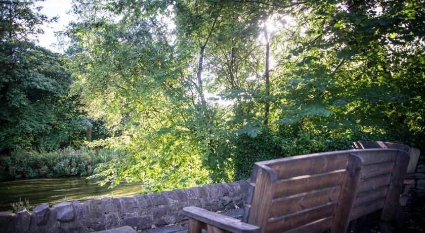 Rafters at Riverside House Hotel