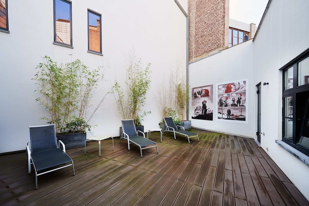 Yooma Urban Lodge — image 1 of 1