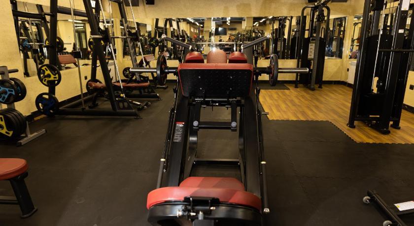 Leon Hotel Spa Ganja