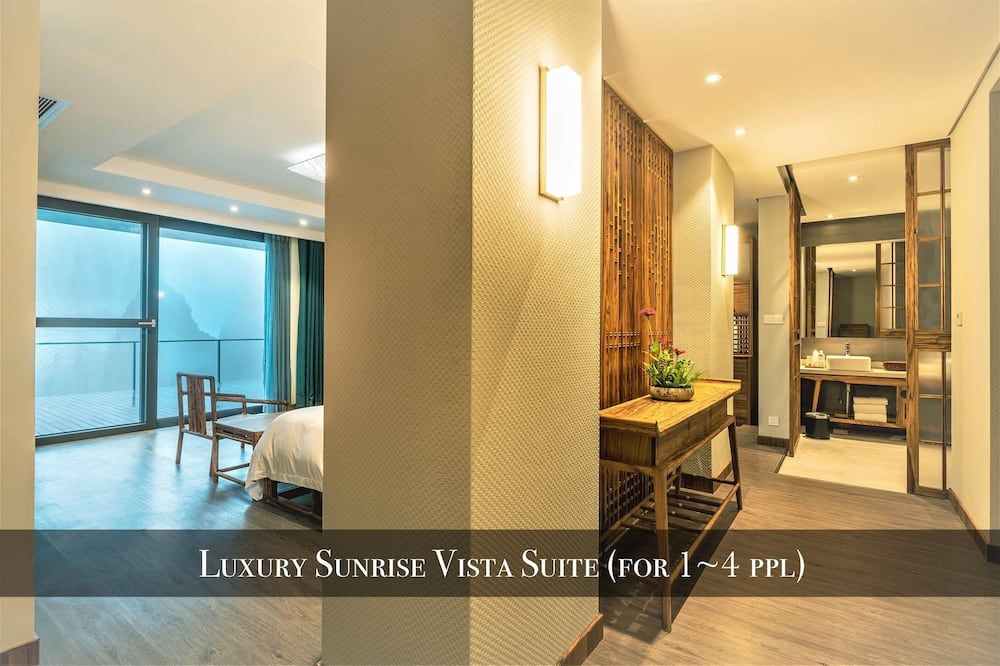 Misty Wonderland ,Yangshuo Xingping