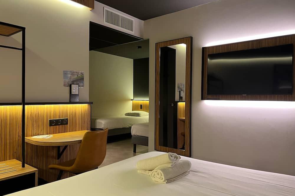 B&B HOTEL Clermont-Ferrand A71/A75 La Méridienne Auvergne - Clermont-Ferrand visuel 4/5 B&B HOTEL Clermont-Ferrand A71/A75 La Méridienne Auvergne - Clermont-Ferrand visuel 4/5
