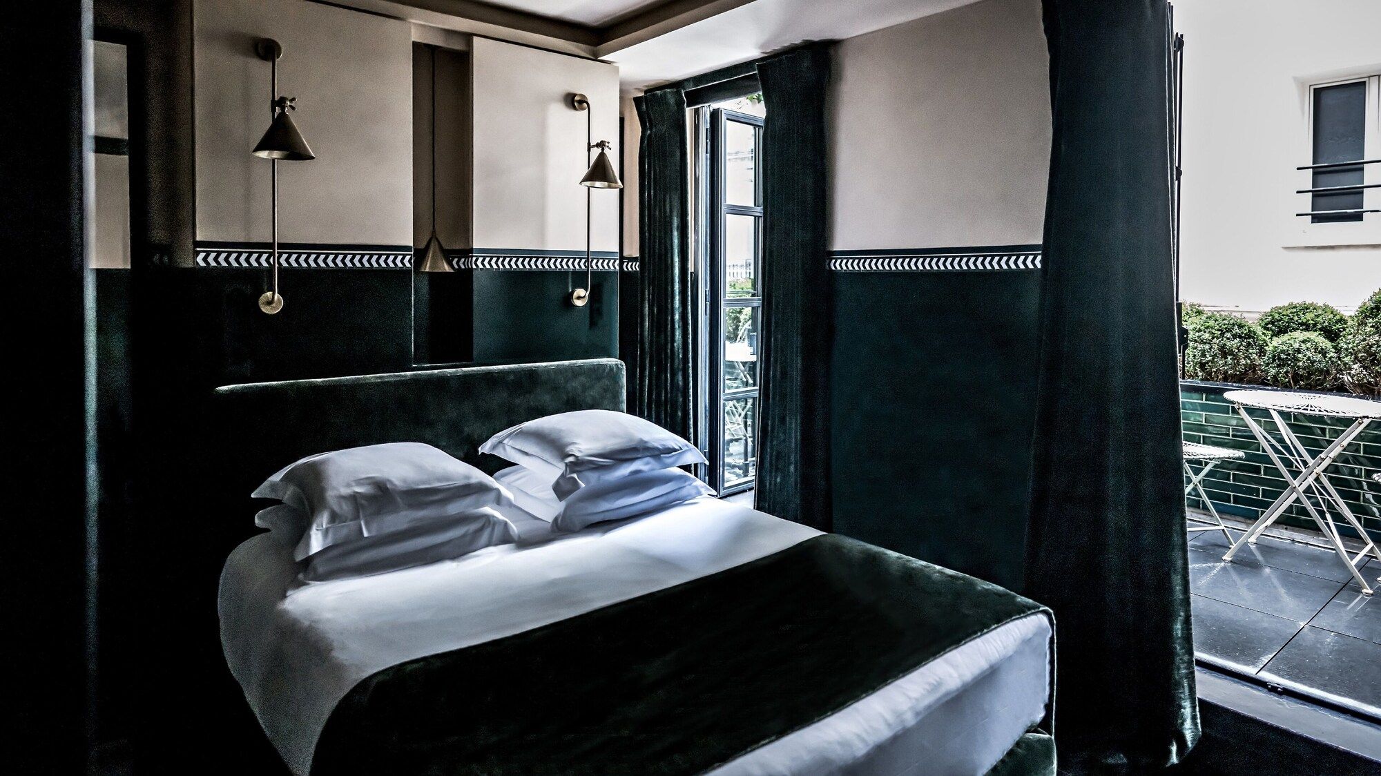 Monsieur George Hotel & Spa - Champs-Elysées