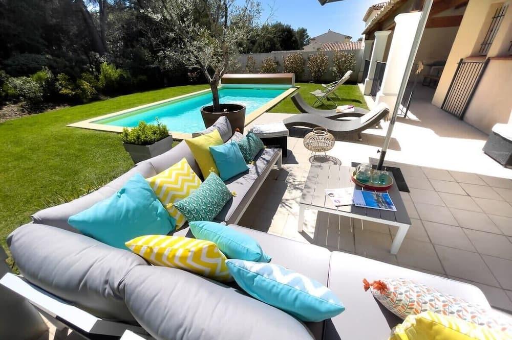 Ma villa en Provence villa de standing et piscine Domaine de Pont-Royal Provence-Alpes-Côte d'Azur - Mallemort visuel 4/5 Ma villa en Provence villa de standing et piscine Domaine de Pont-Royal Provence-Alpes-Côte d'Azur - Mallemort visuel 4/5