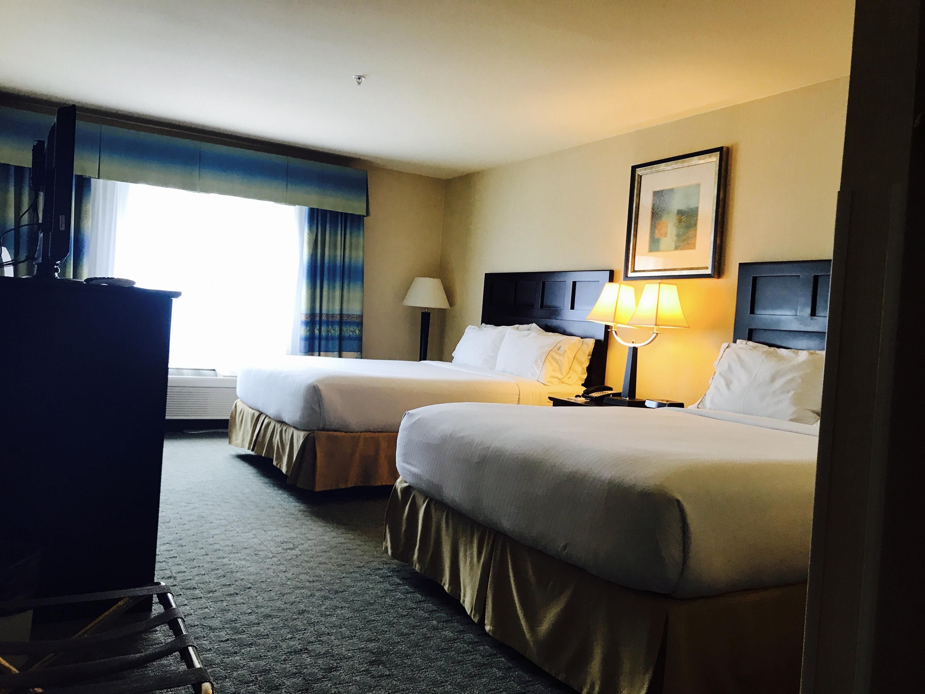 Holiday Inn Express Fort Bragg $163 ($̶2̶3̶3̶). Fort Bragg Hotel Deals Holiday Inn Express Fort Bragg $163 ($̶2̶3̶3̶). Fort Bragg Hotel Deals