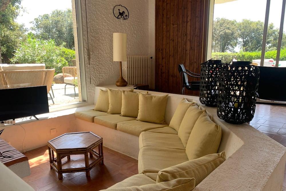 Villa in the heart of ​​Cala Rossa private domain, sea view and 300m from beach Corsica - Lecci visuel 5/5