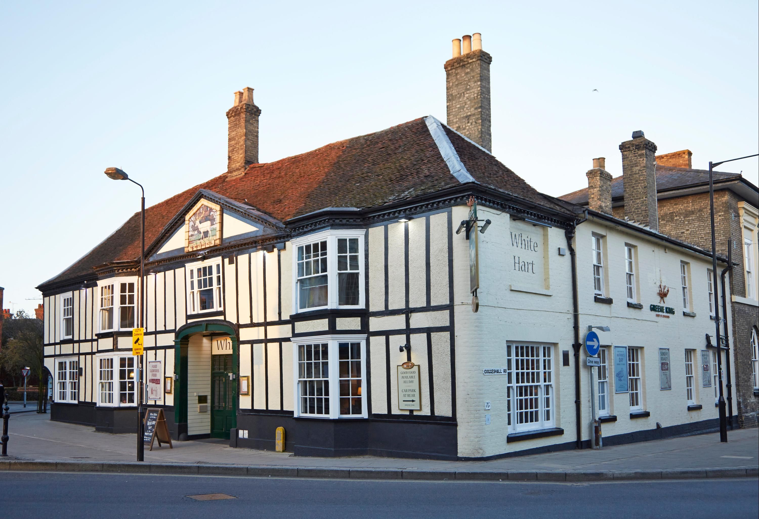 White Hart Braintree By Greene King Inns, Braintree Compare Deals