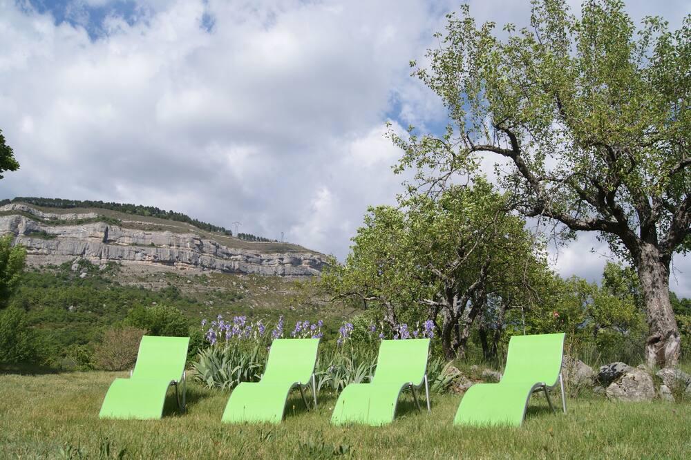 Cottage rental in Entrepierre, in the Haute-Provence Alps, old farm for 10 Provence-Alpes-Côte d'Azur - Zusteron visuel 1/5 Cottage rental in Entrepierre, in the Haute-Provence Alps, old farm for 10 Provence-Alpes-Côte d'Azur - Zusteron visuel 1/5