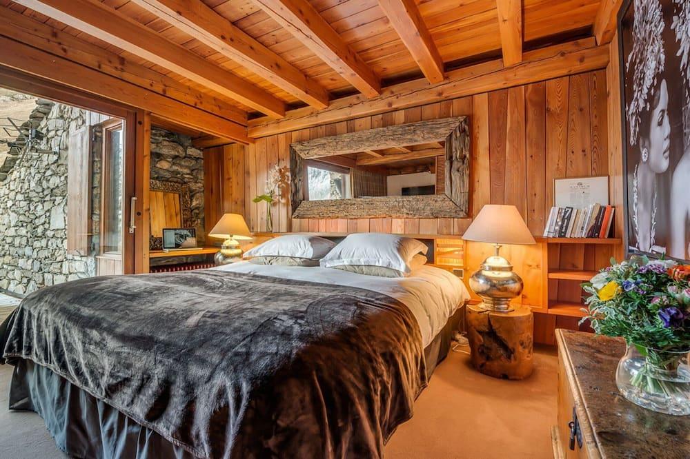 Chalet Val-d'Isère, 5 bedrooms, 12 persons Rhône-Alpes - Val-d'Isère visuel 3/5 Chalet Val-d'Isère, 5 bedrooms, 12 persons Rhône-Alpes - Val-d'Isère visuel 3/5