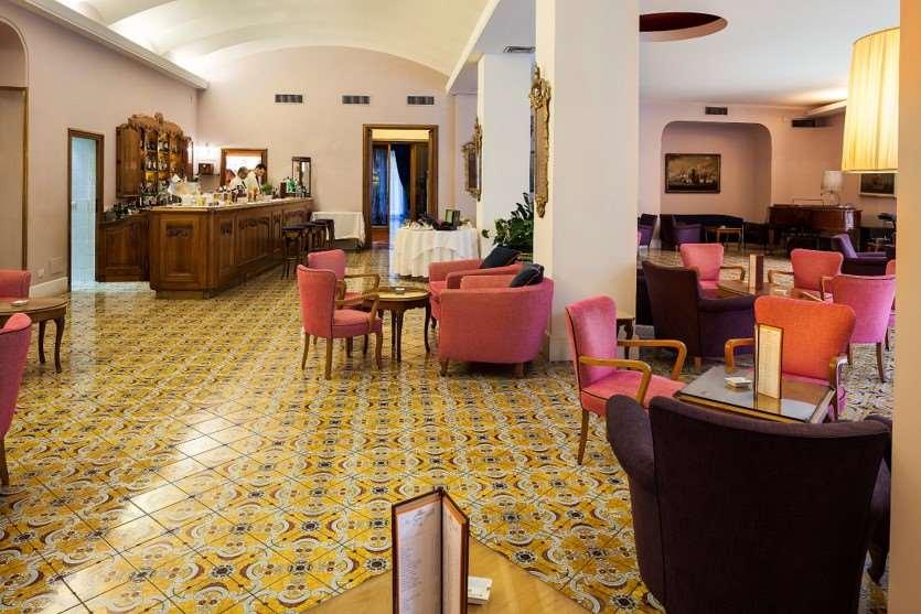 Regina Isabella-Resort Spa Restaurant