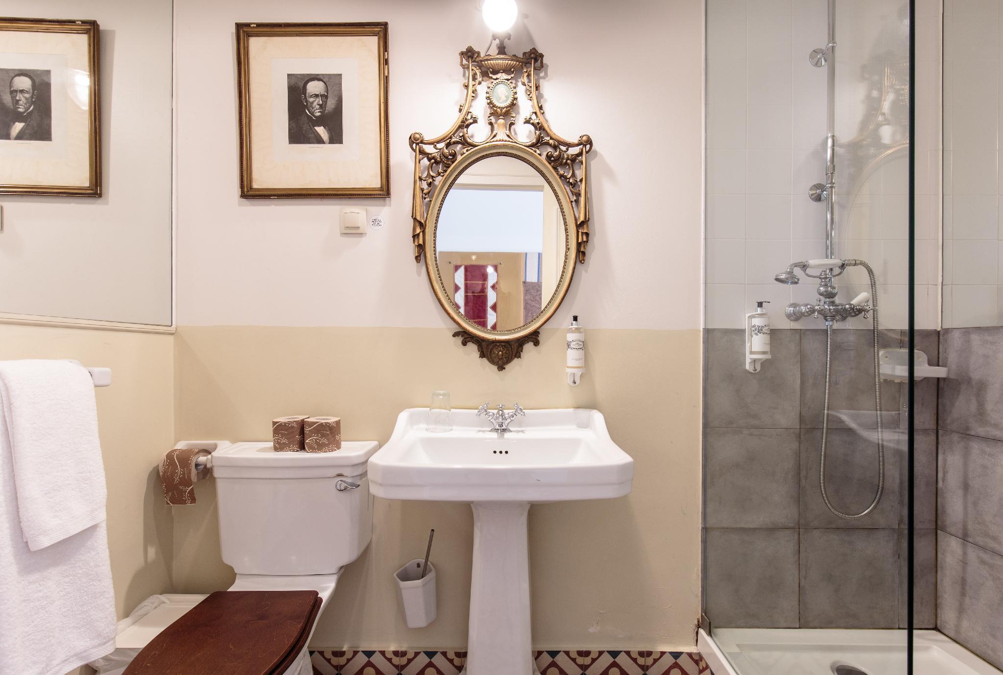 The Independente Suites & Terrace