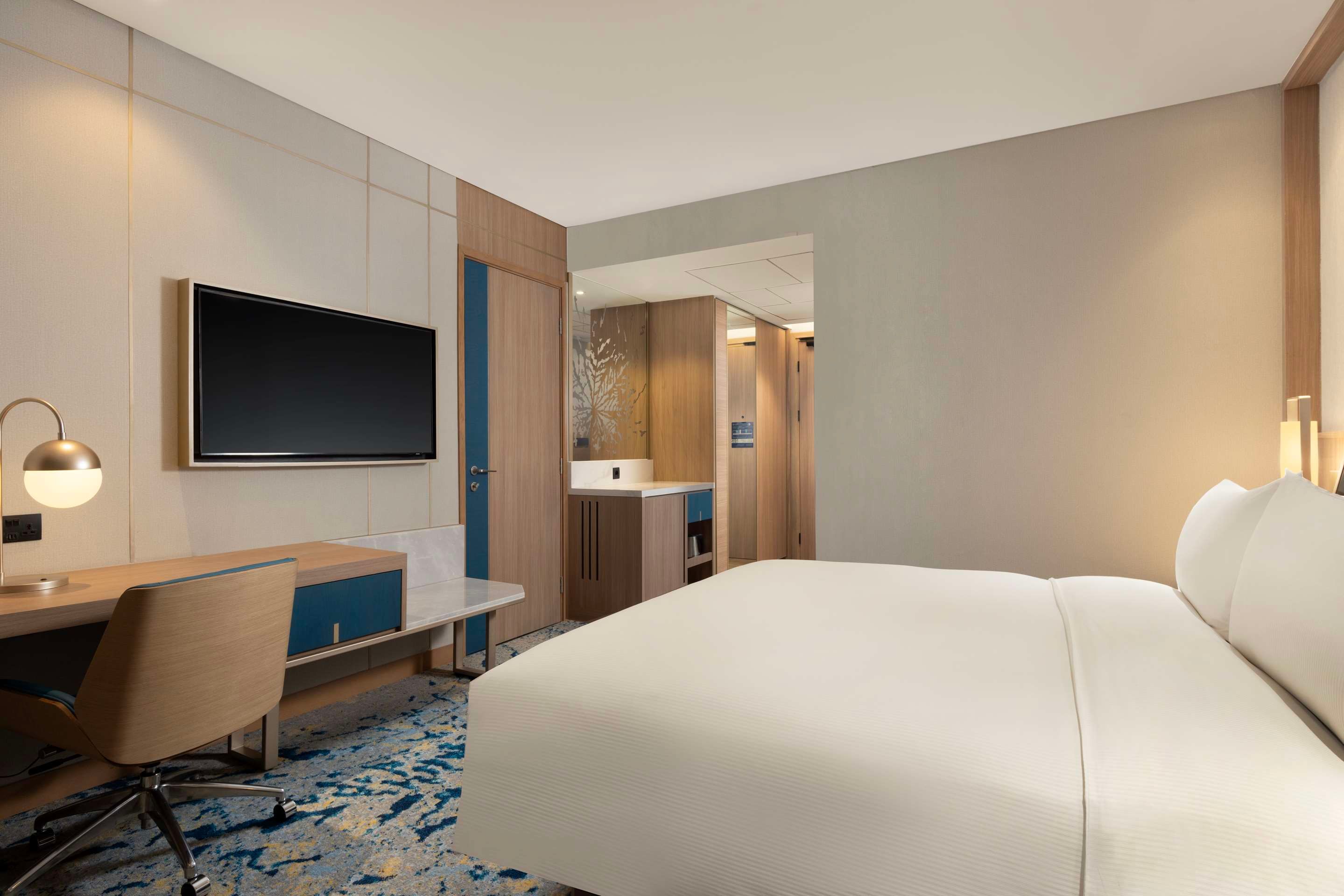 DoubleTree by Hilton Jakarta Bintaro Jaya