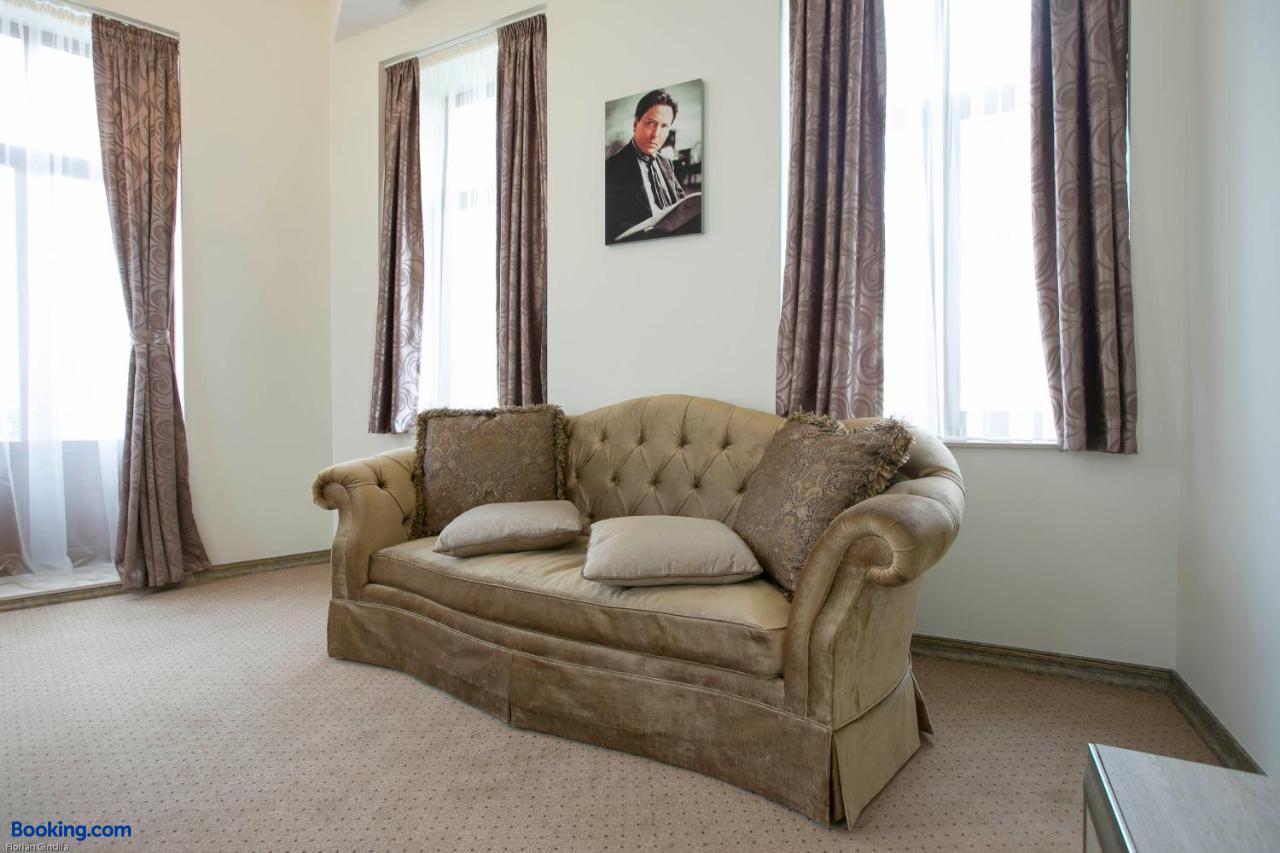 booking-2216077-60097796-401408 Euro Hotel Grivita