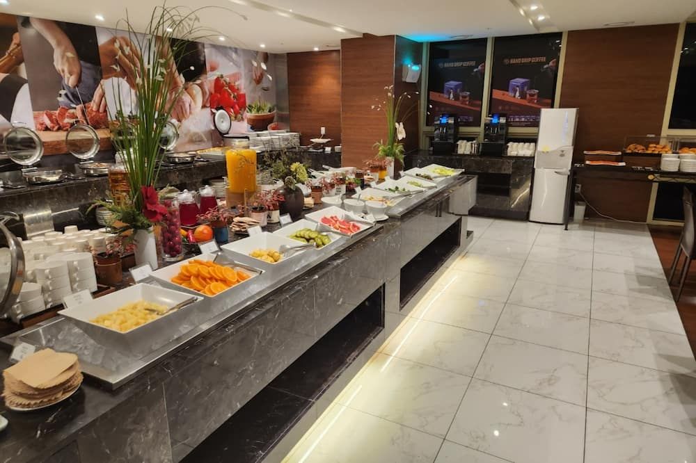 Sweet May Seogwipo Hotel