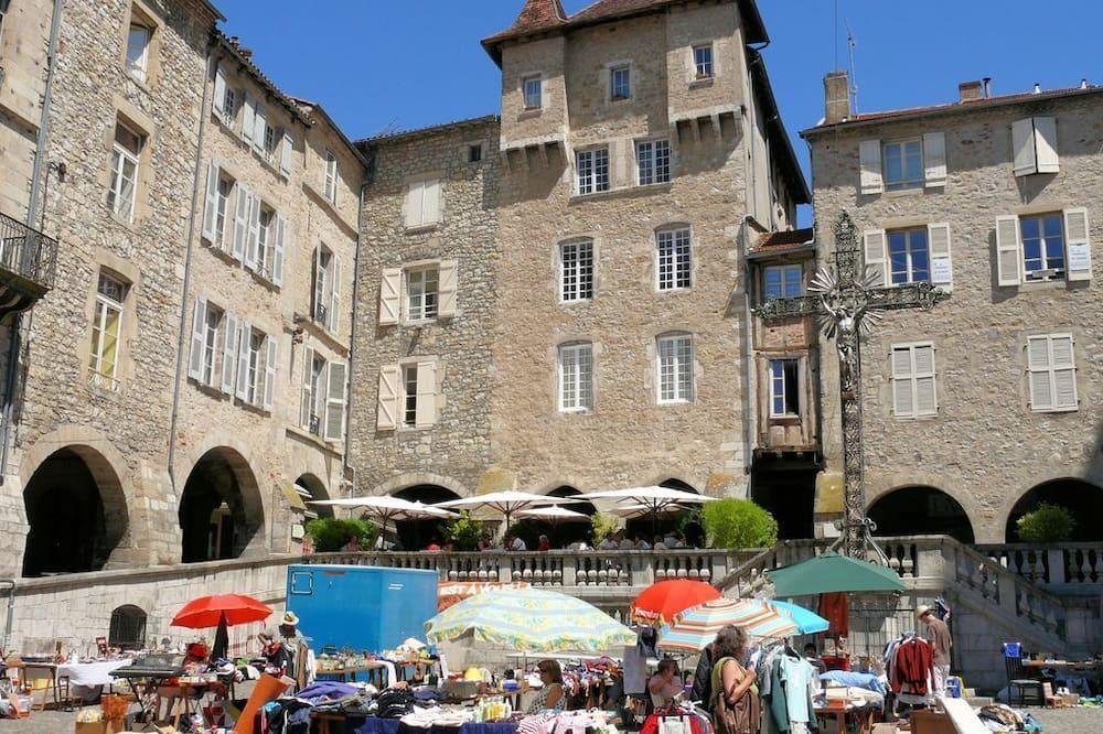 Maison Cosy au Pied de la Forteresse Royale Midi-Pyreneën - Najac visuel 4/5 Maison Cosy au Pied de la Forteresse Royale Midi-Pyreneën - Najac visuel 4/5