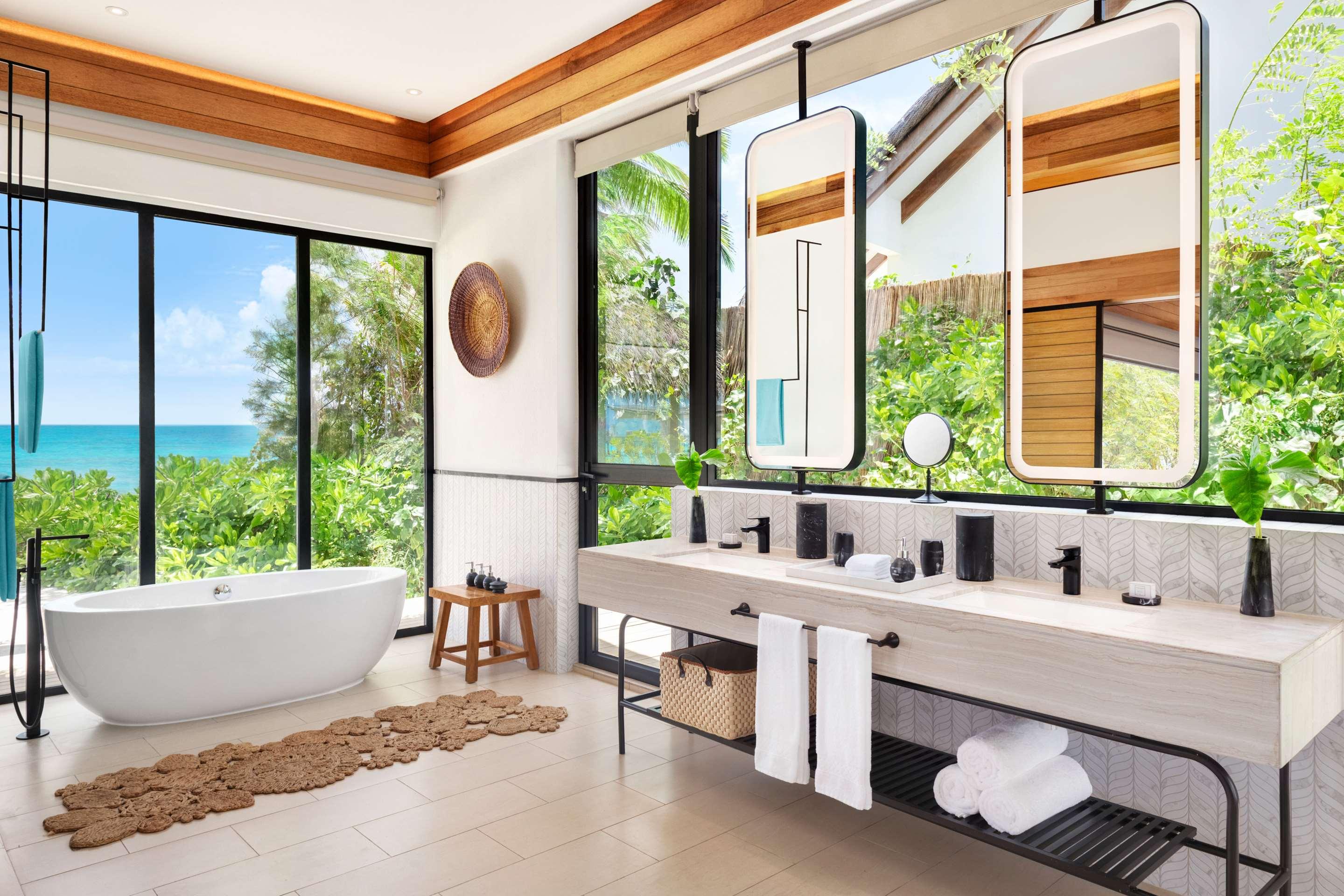 ice-1070466236-99715504-909465 Hilton Maldives Amingiri Resort & Spa