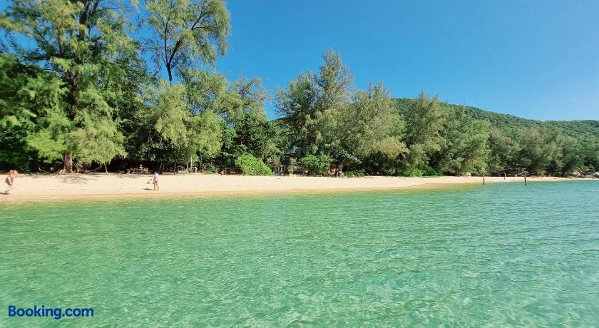 booking-898259-432586580-289538 Sunboo Beach Bungalows