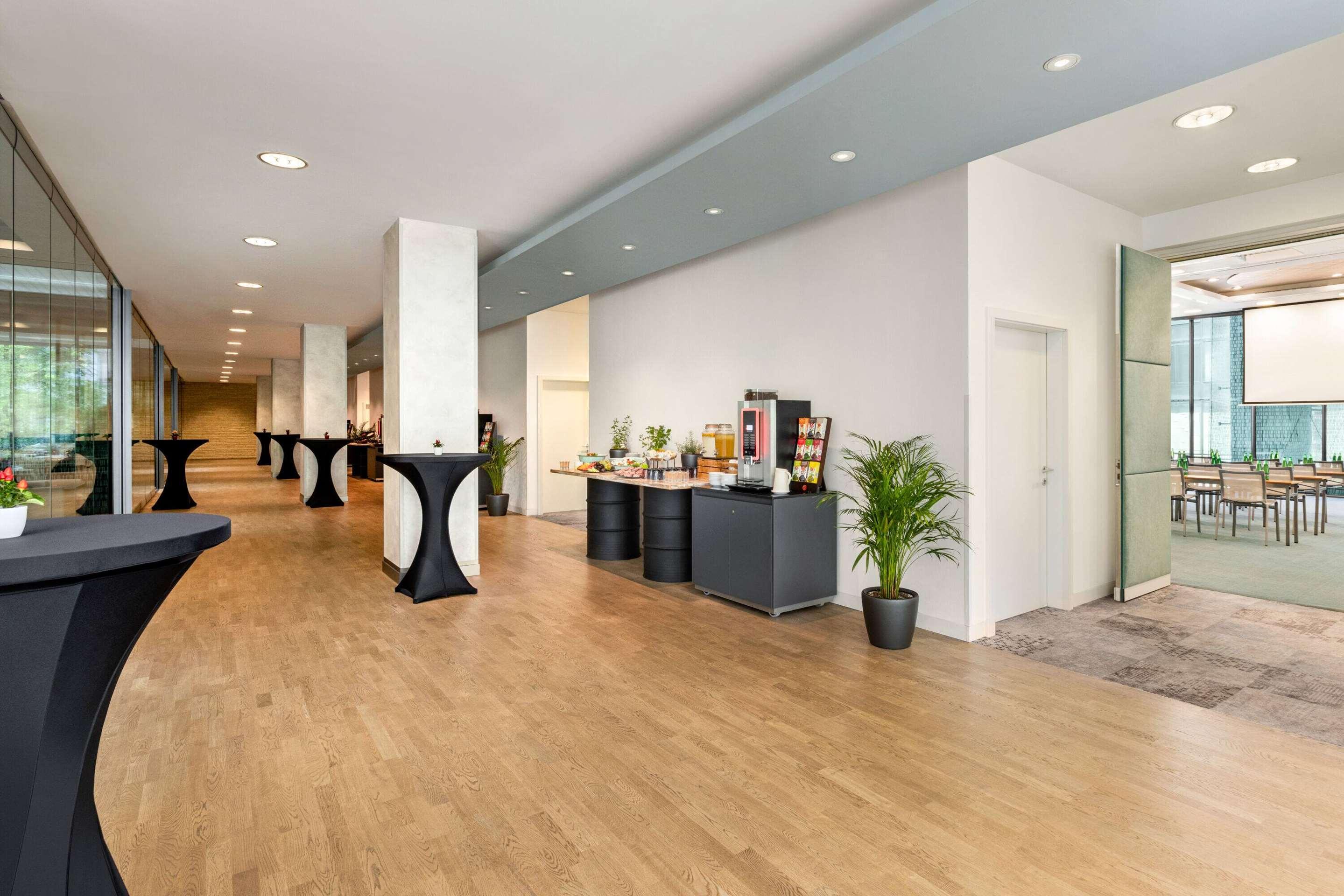 ice-100020-109481549-722807 Vienna House Andel'S Prague