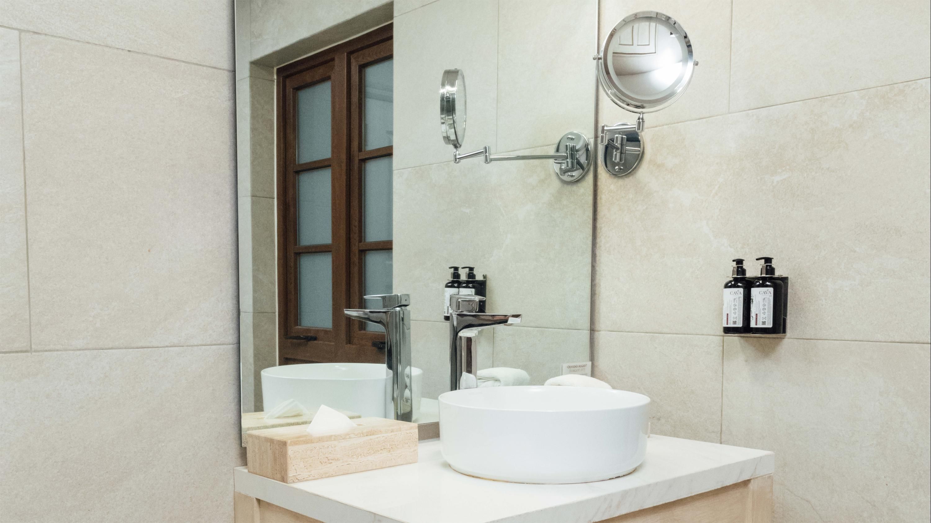 voco Royalty Puebla Downtown by IHG