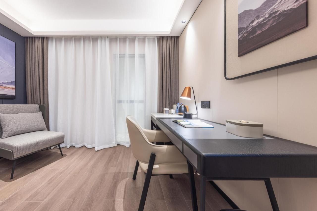 Atour X Hotel Shantou Vientiane City Convention and Exhibition Center