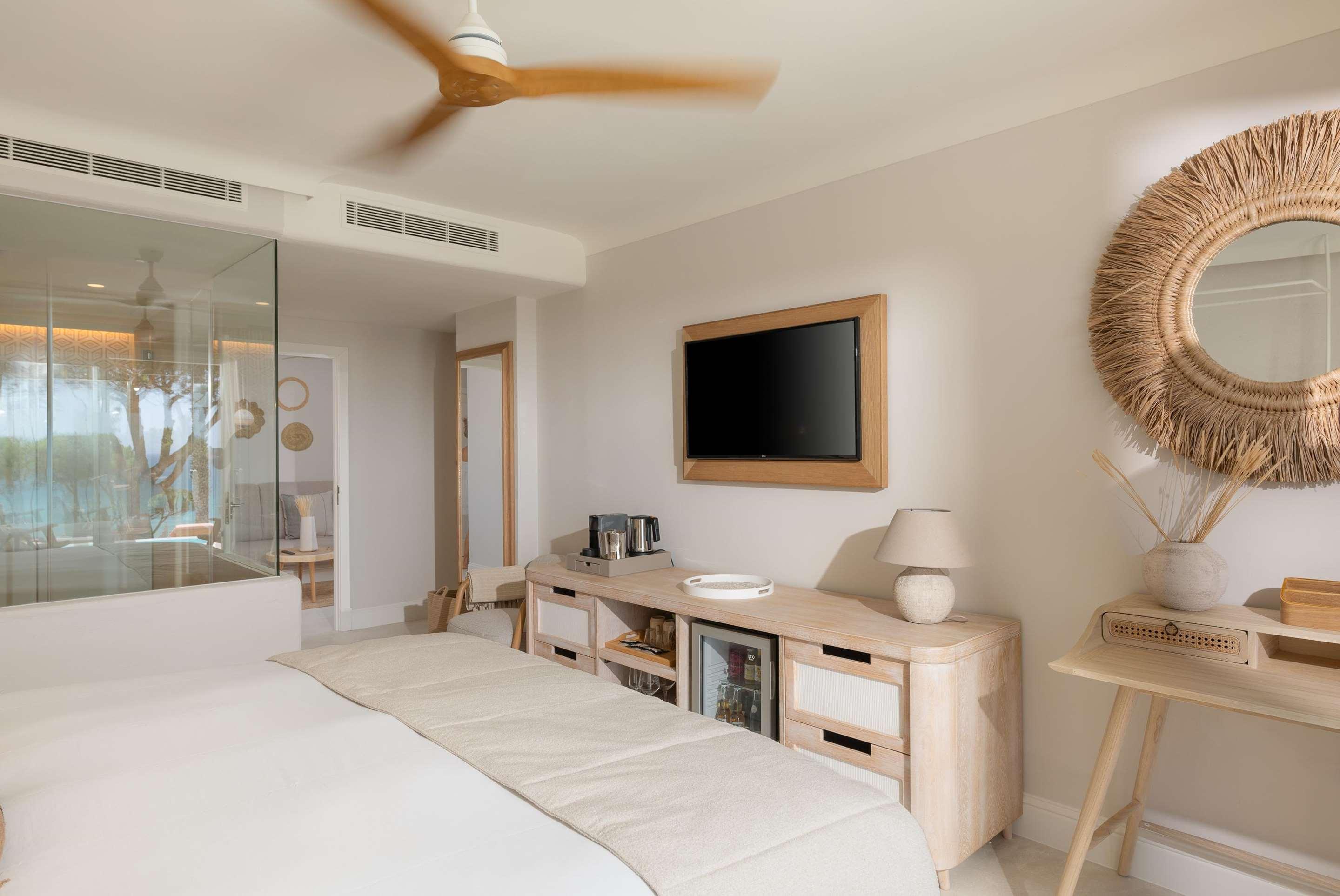 ice-1070823493-cee391-290977 Daia Slow Beach Hotel Conil
