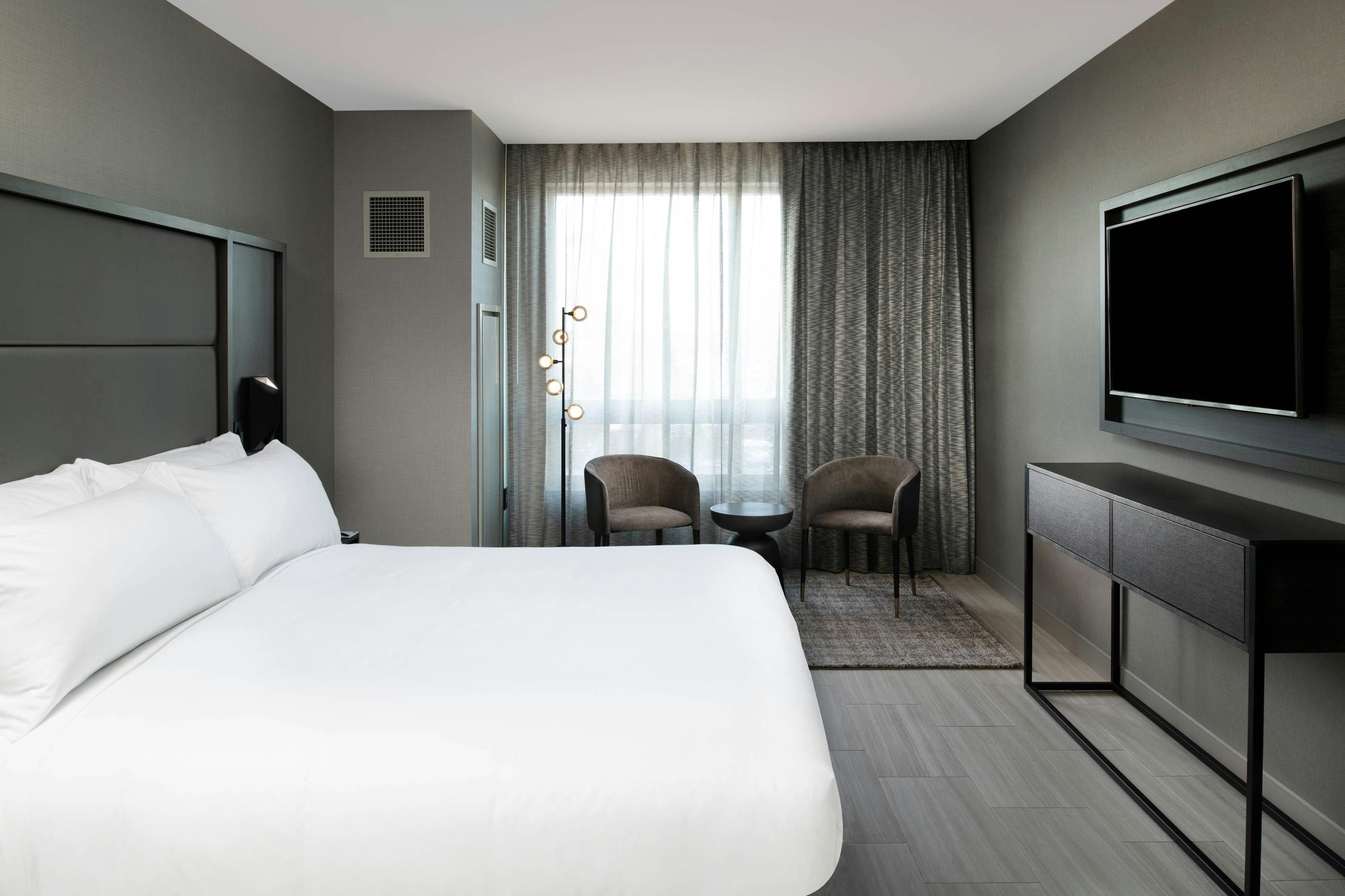 AC Hotel by Marriott Portsmouth Downtown/Waterfront