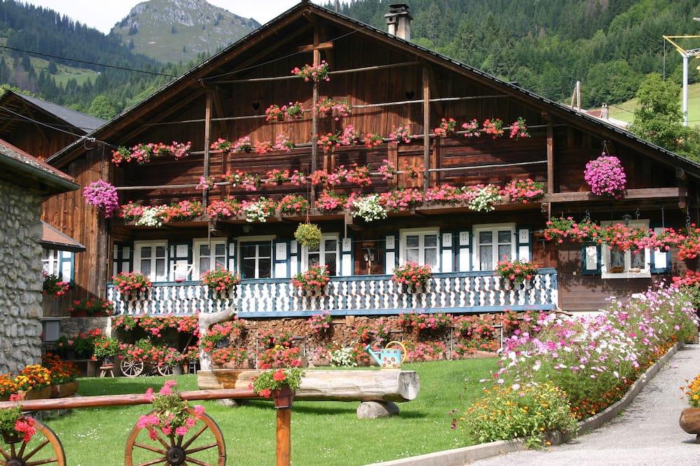 Terra-Beka Lodge Rhône-Alpes - La Chapelle-d'Abondance visuel 4/5 Terra-Beka Lodge Rhône-Alpes - La Chapelle-d'Abondance visuel 4/5