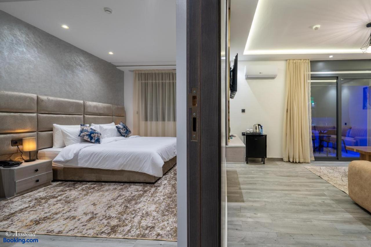 booking-1072070312-624753457-435921 Luxury Chaouen