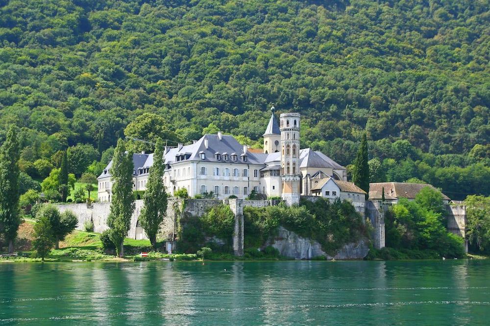 Hôtel ibis Styles Aix-les-Bains Domaine de Marlioz Rhône-Alpes - Aix-les-Bains visuel 3/5 Hôtel ibis Styles Aix-les-Bains Domaine de Marlioz Rhône-Alpes - Aix-les-Bains visuel 3/5
