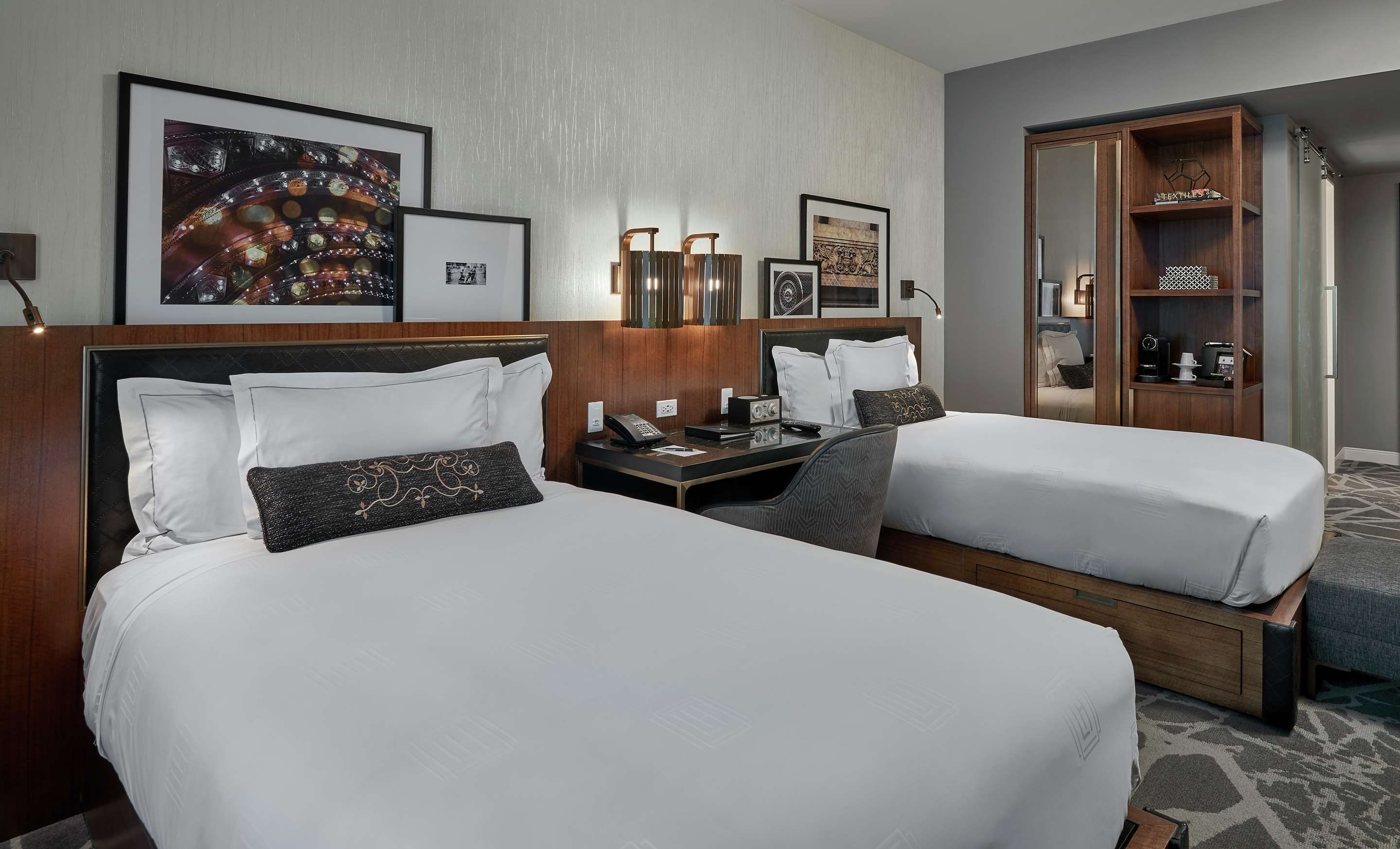 LondonHouse Chicago, Curio Collection by Hilton