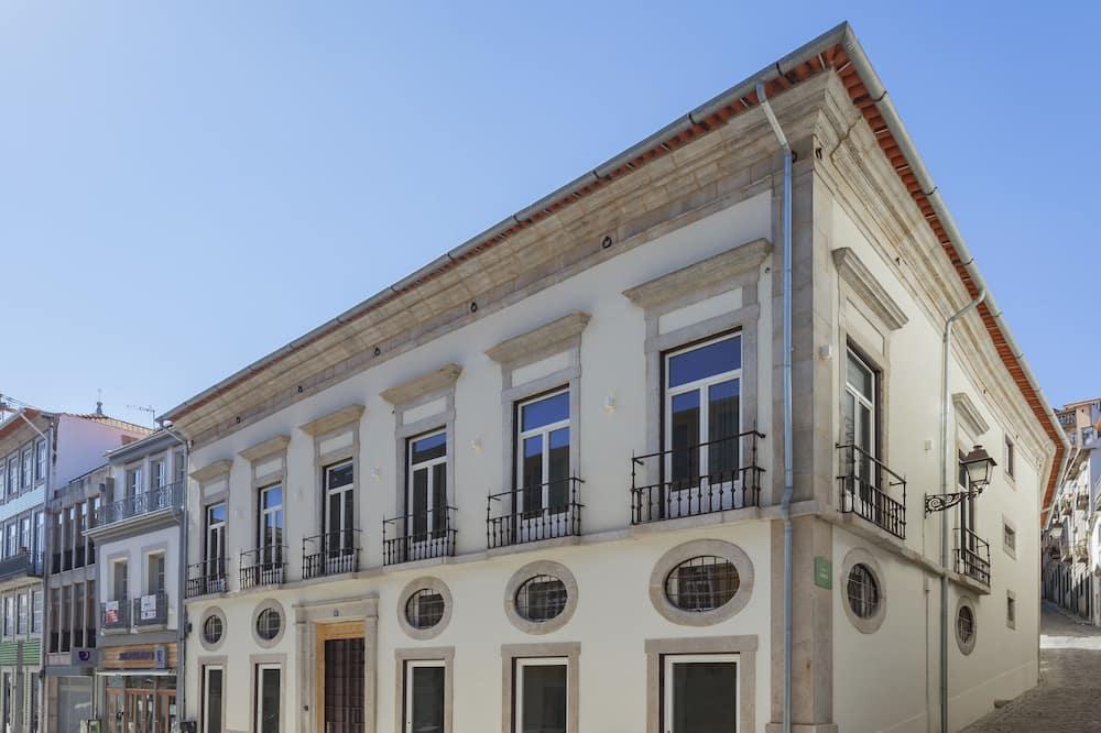 expedia_group-7731219-d5cdf8-812275 Vignette Collection Casa Da Companhia
