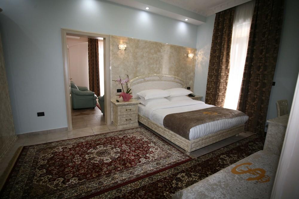 sembo-2111551-e97b26-134137 Hotel Las