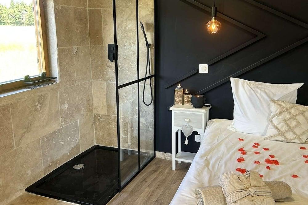 Chalet Romantique à la Campagne Provence-Alpes-Côte d'Azur - Arles visuel 1/10 Chalet Romantique à la Campagne Provence-Alpes-Côte d'Azur - Arles visuel 1/10