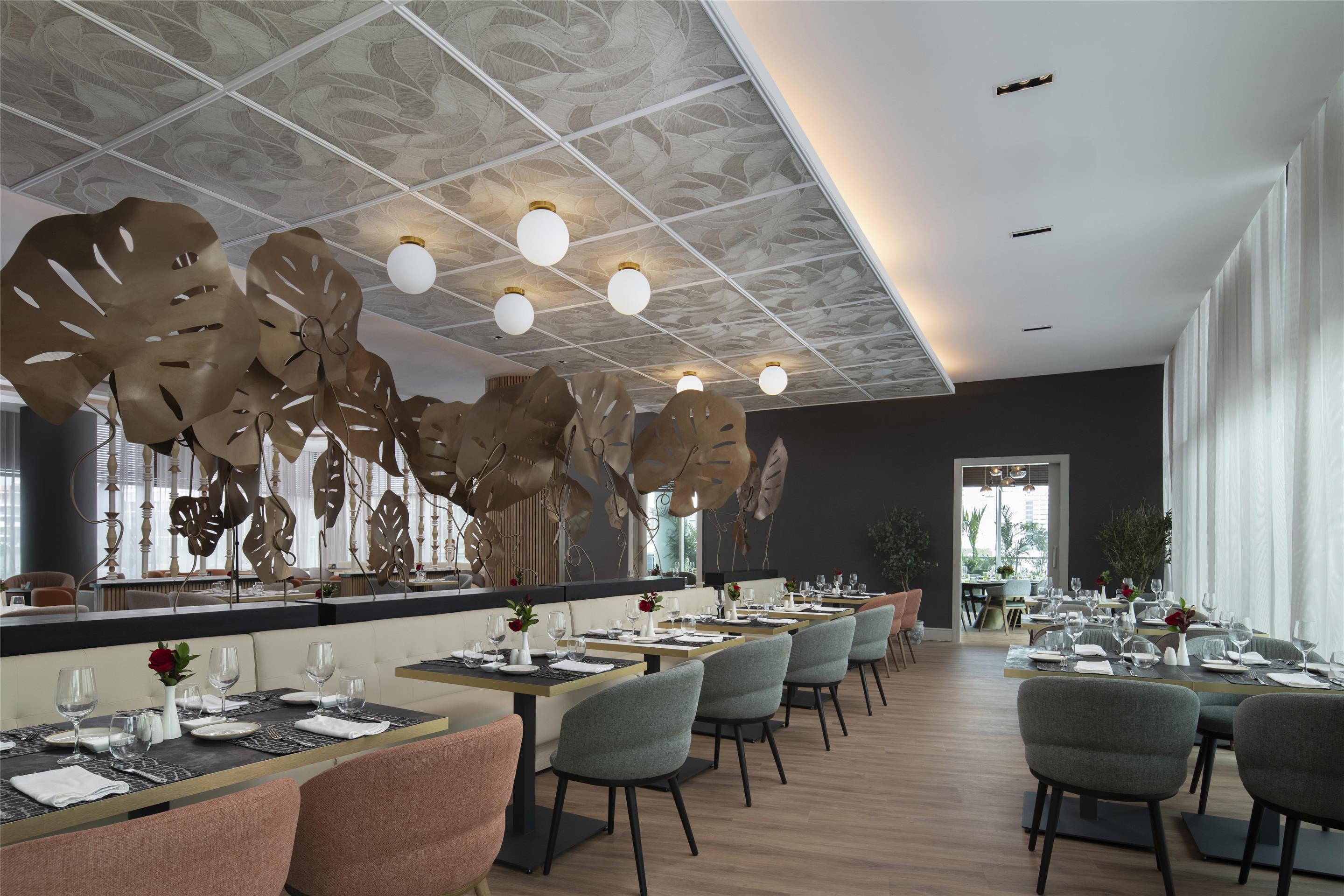 ice-1071926294-803021-653412 Hyatt Centric Santo Domingo