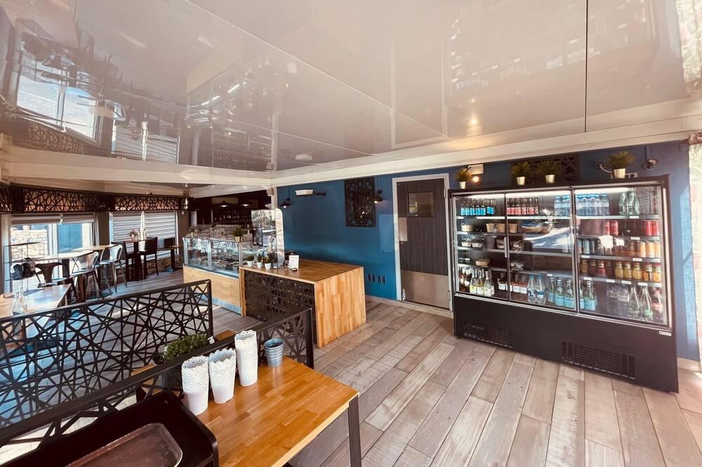 Hôtel Le Saint Germain Languedoc-Roussillon - Pezenas visuel 2/5 Hôtel Le Saint Germain Languedoc-Roussillon - Pezenas visuel 2/5