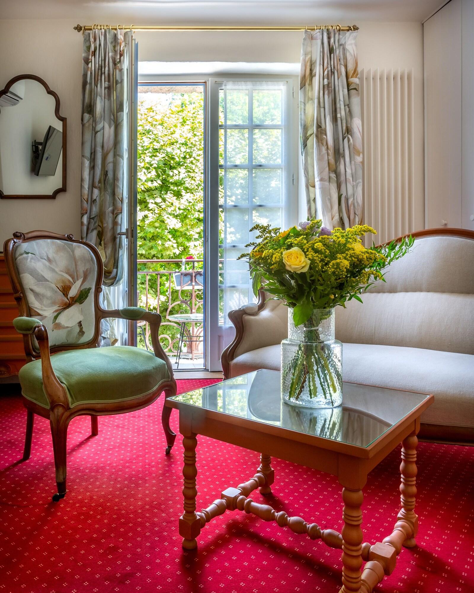 Hôtel du Centenaire Poitou-Charentes - Sireuil visuel 3/5 Hôtel du Centenaire Poitou-Charentes - Sireuil visuel 3/5