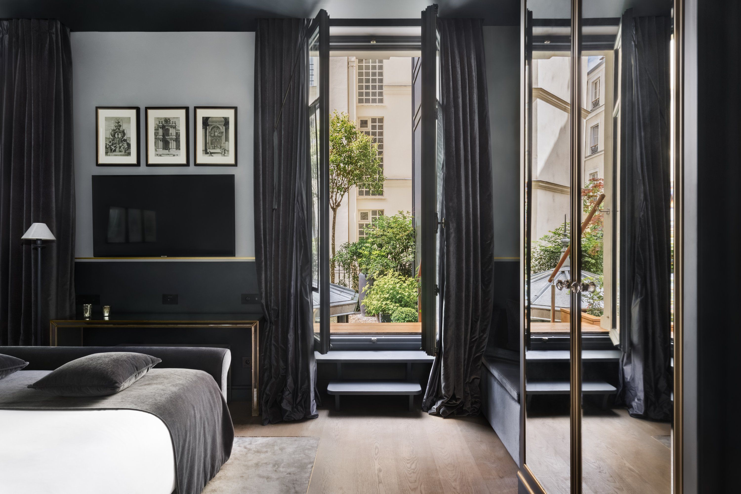 Monsieur George Hotel & Spa - Champs-Elysées