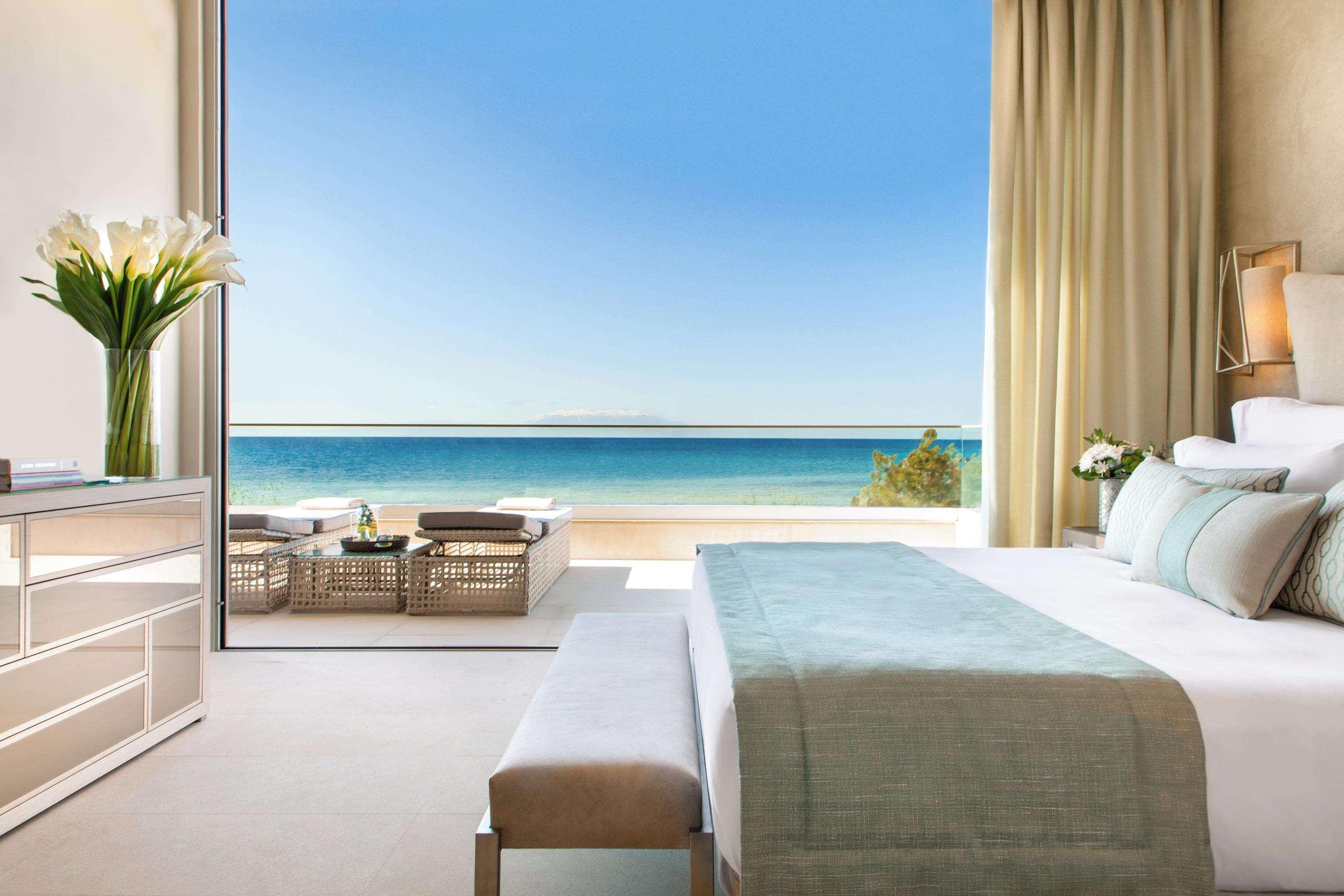 ice-887884-114426381-253890 Sani Dunes