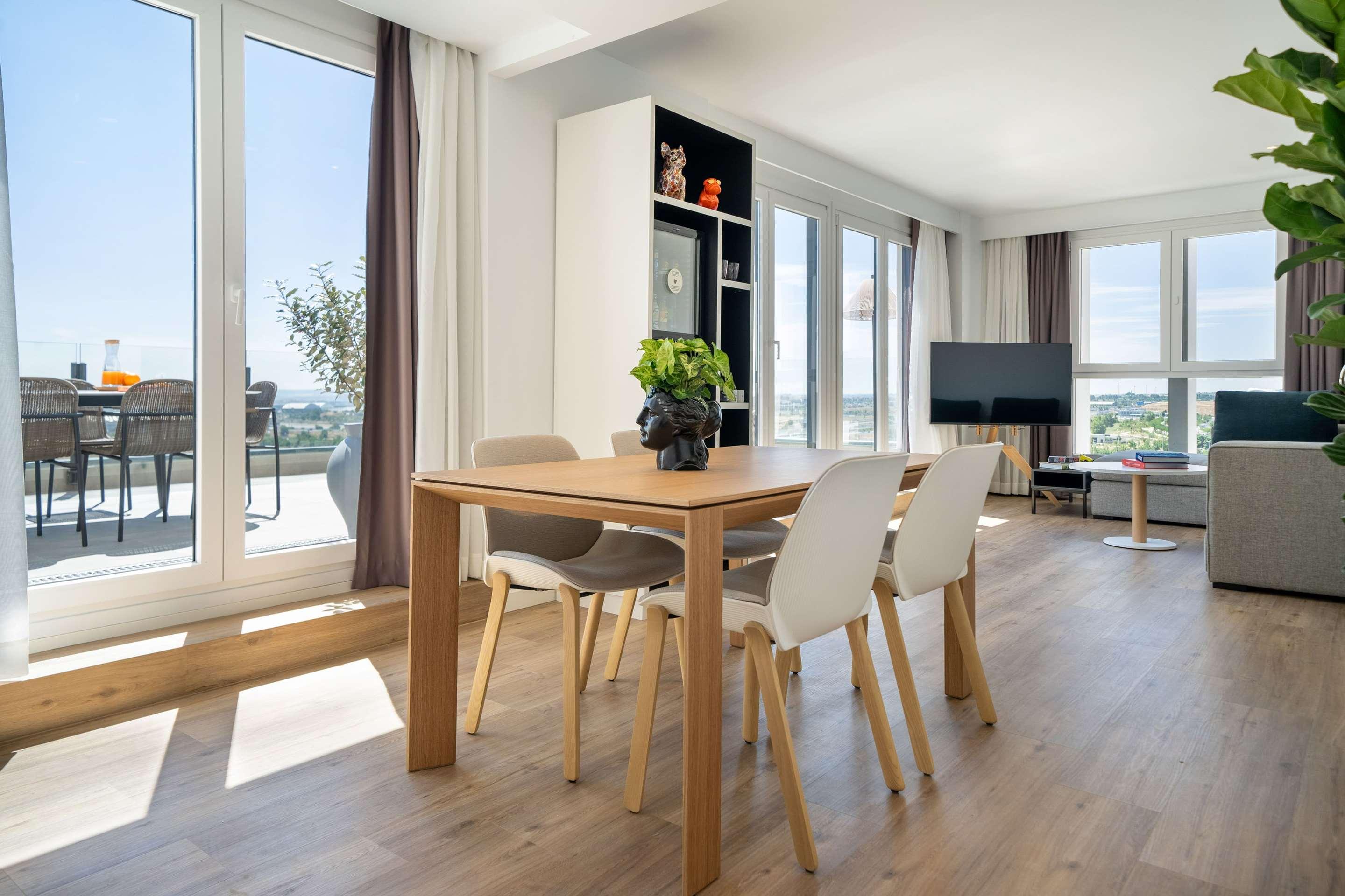 ice-1071331307-23e992-446936 INNSiDE By Meliá Madrid Valdebebas