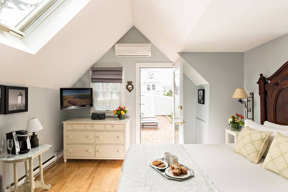 Brass Key Guesthouse Adults Only