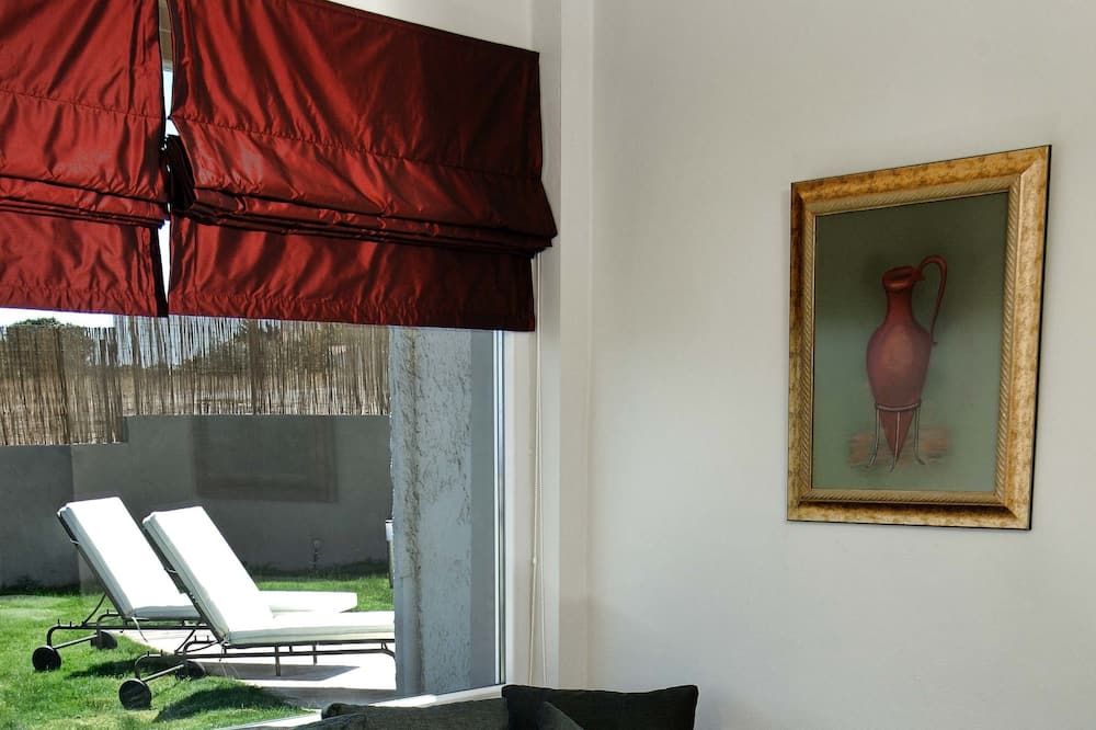 Paradise Island Villas