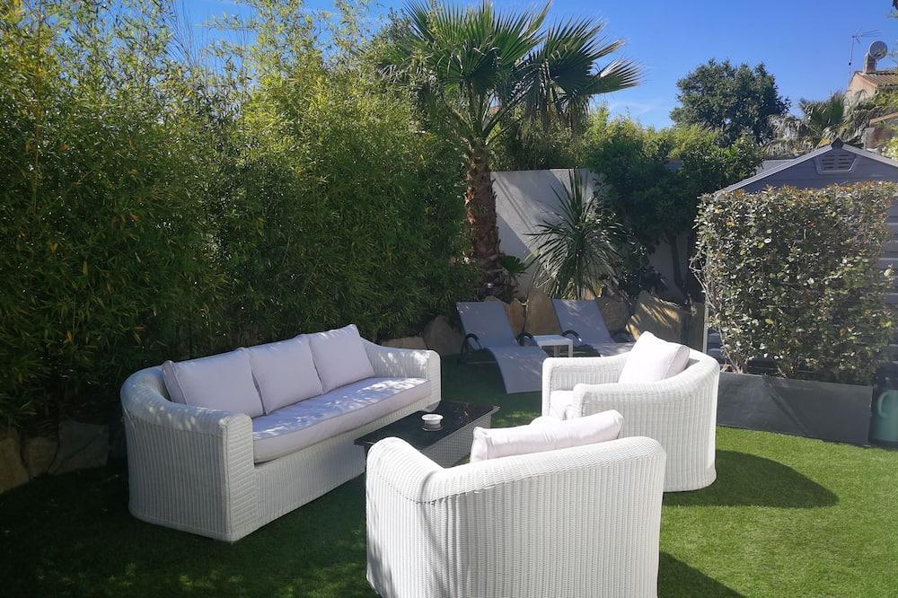 Beautiful Contemporary Villa Close To Azure And Lake Provence-Alpes-Côte d'Azur - Les Arcs sur Argens visuel 1/5 Beautiful Contemporary Villa Close To Azure And Lake Provence-Alpes-Côte d'Azur - Les Arcs sur Argens visuel 1/5