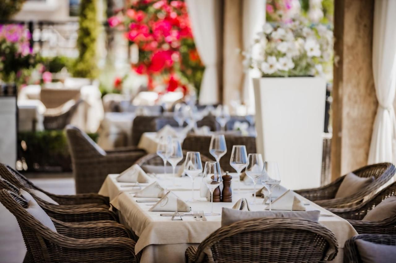 Onyx Beach Residence - Free Parking & Beach Access