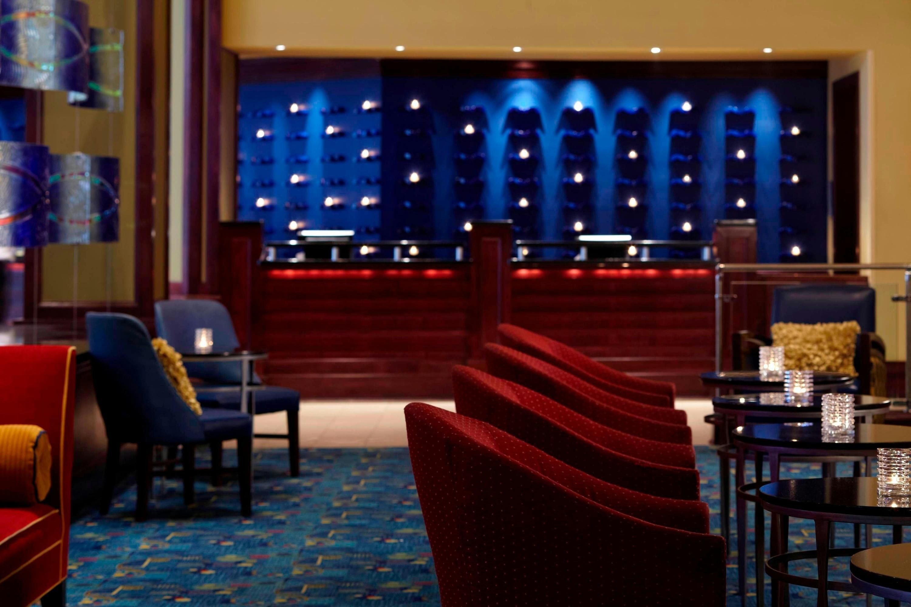 Renaissance Mobile Riverview Plaza Hotel