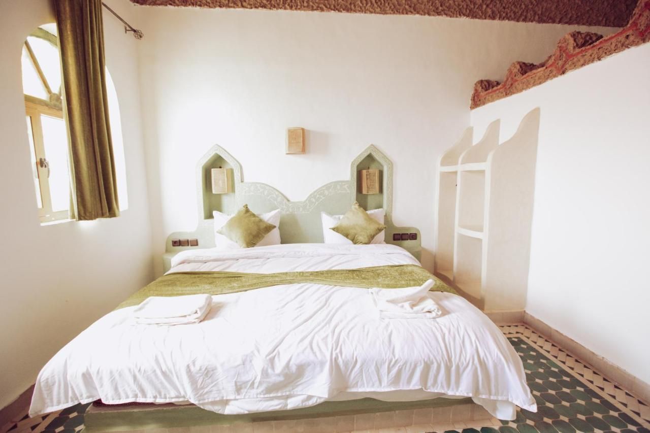 Traditional Riad Merzouga Dunes