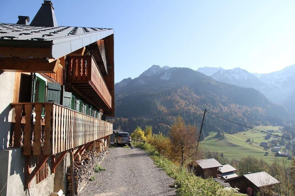 Old Savoyard chalet renovated comfortable (See our Video Presentation) Rhône-Alpes - Abondance visuel 3/5 Old Savoyard chalet renovated comfortable (See our Video Presentation) Rhône-Alpes - Abondance visuel 3/5