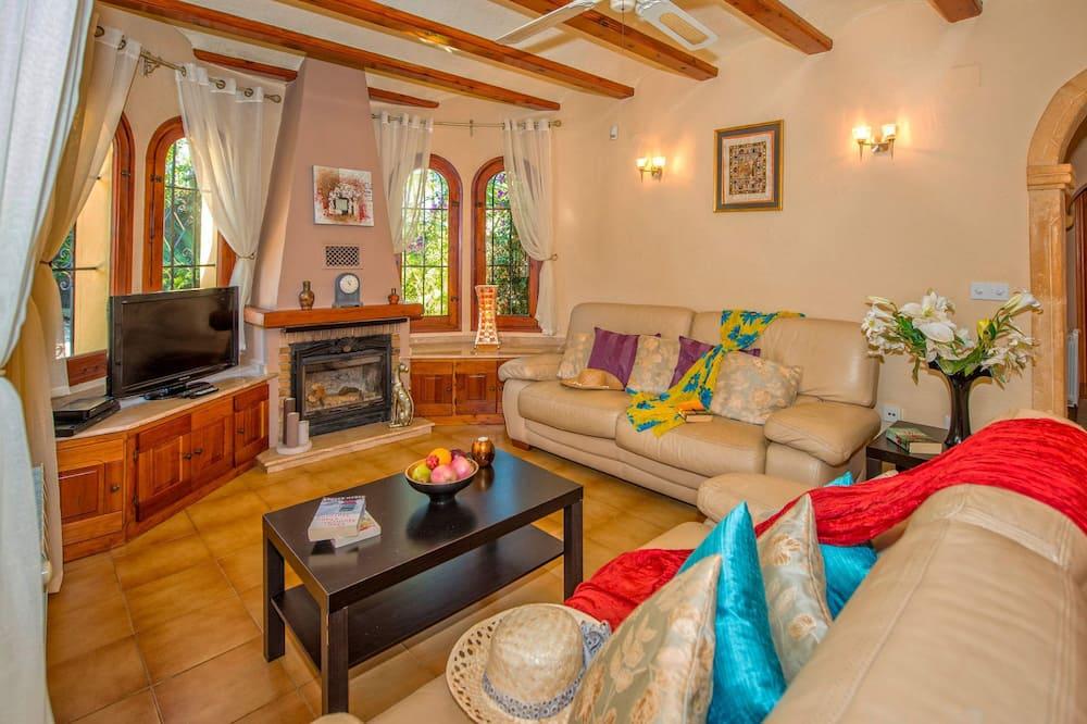 Villa Cassandra is a charming 3 bedroom countryside property Kust van Valencia - Javea visuel 1/5 Villa Cassandra is a charming 3 bedroom countryside property Kust van Valencia - Javea visuel 1/5