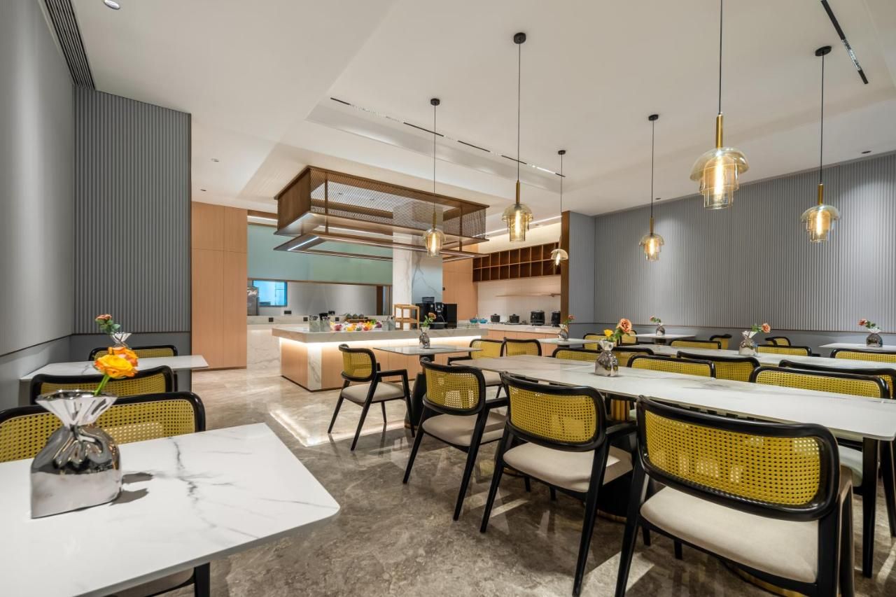 Atour Hotel Shanghai Hongqiao Xinzhuang Business District