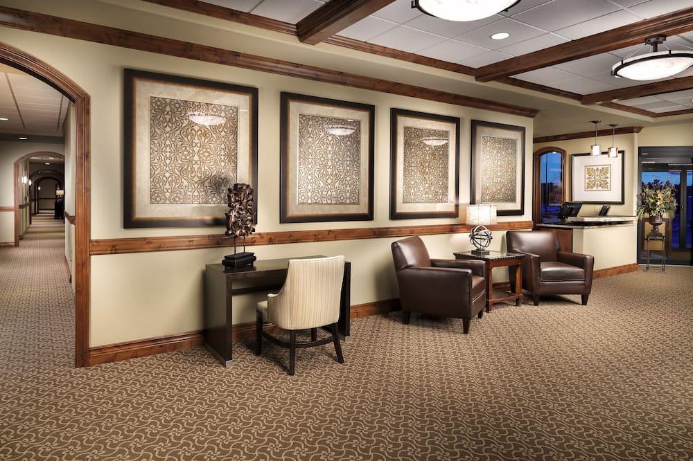 The Lodge At Flying Horse