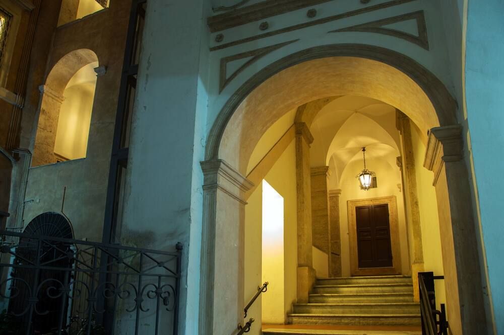 Palazzo De Cupis Suites And View