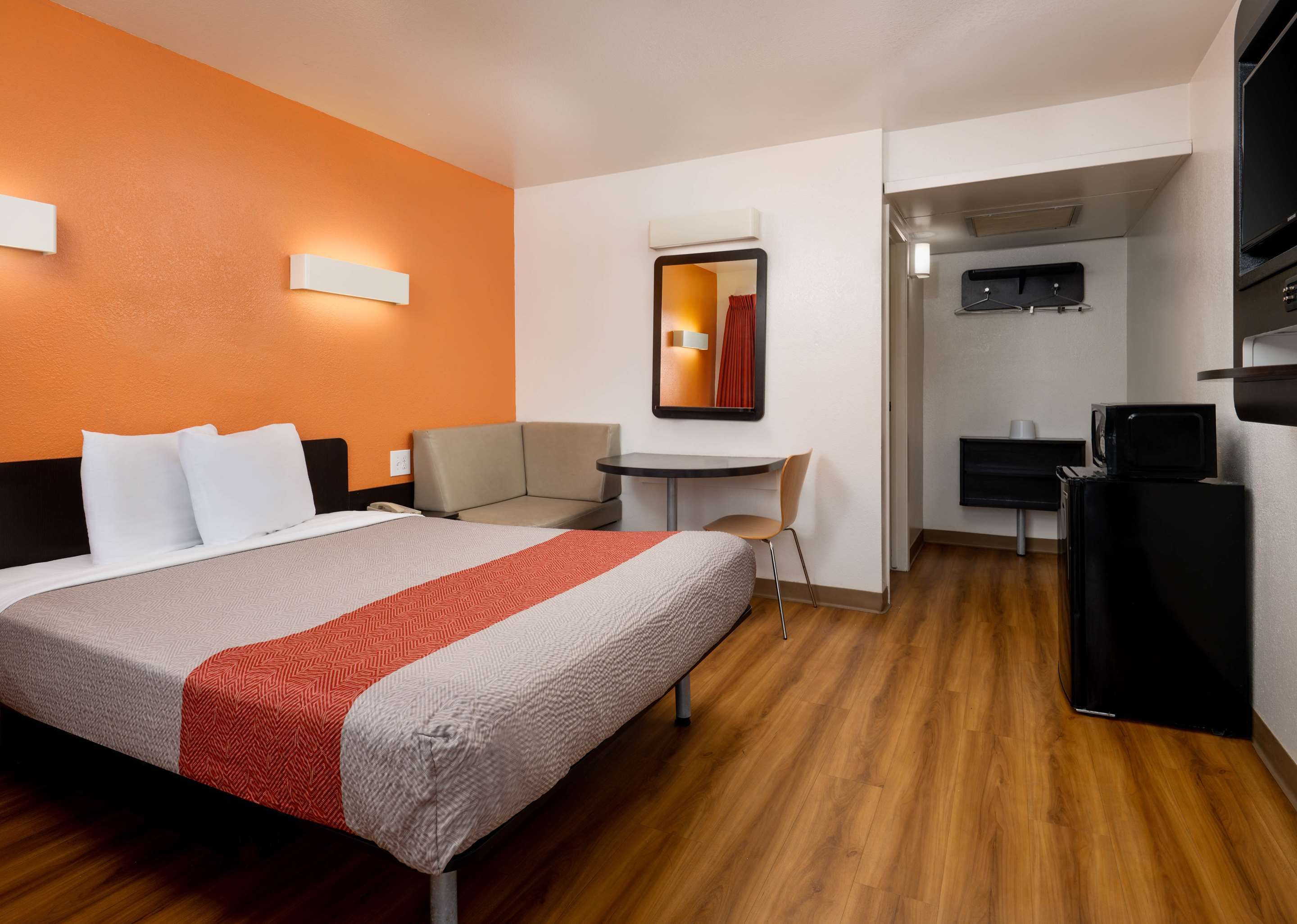 Motels in Pismo Beach from $79/night - KAYAK